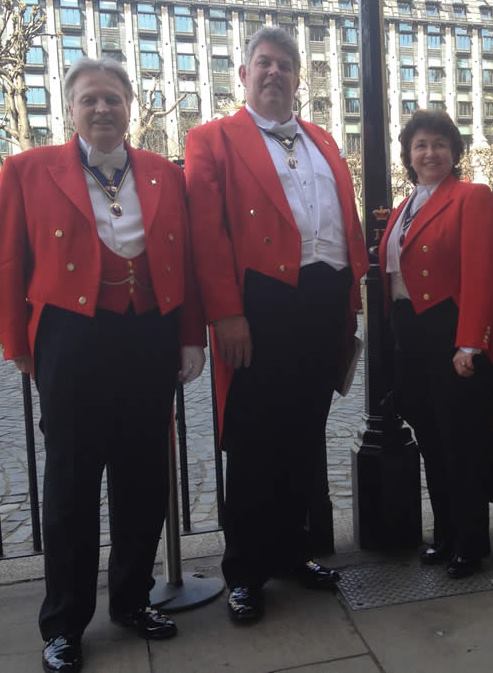 The English Toastmasters Association visit Westminster to celebrate St. George's Day